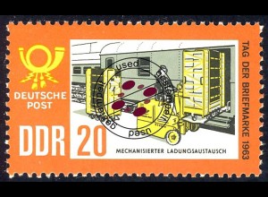 999 Tag der Briefmarke Gabelstapler 20 Pf O